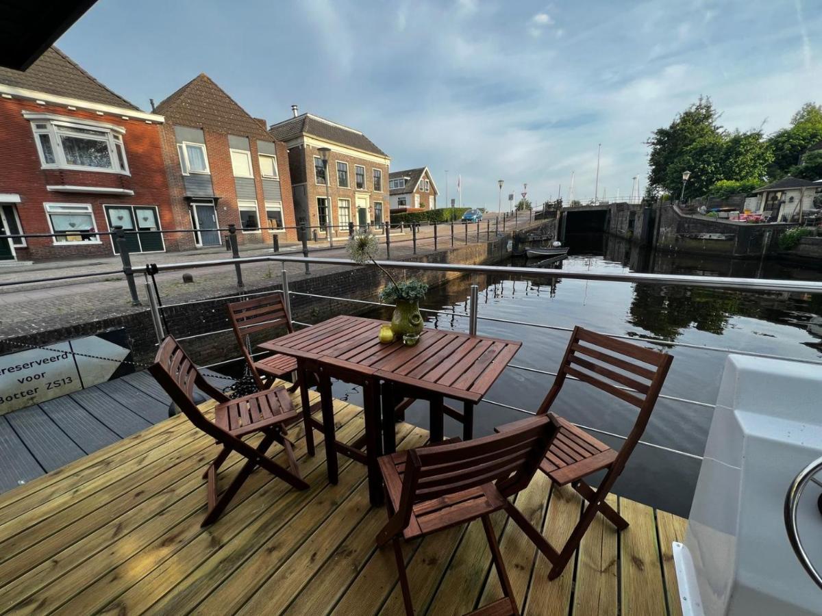 New Houseboat 2 Bedrooms 좌츠루이스 외부 사진