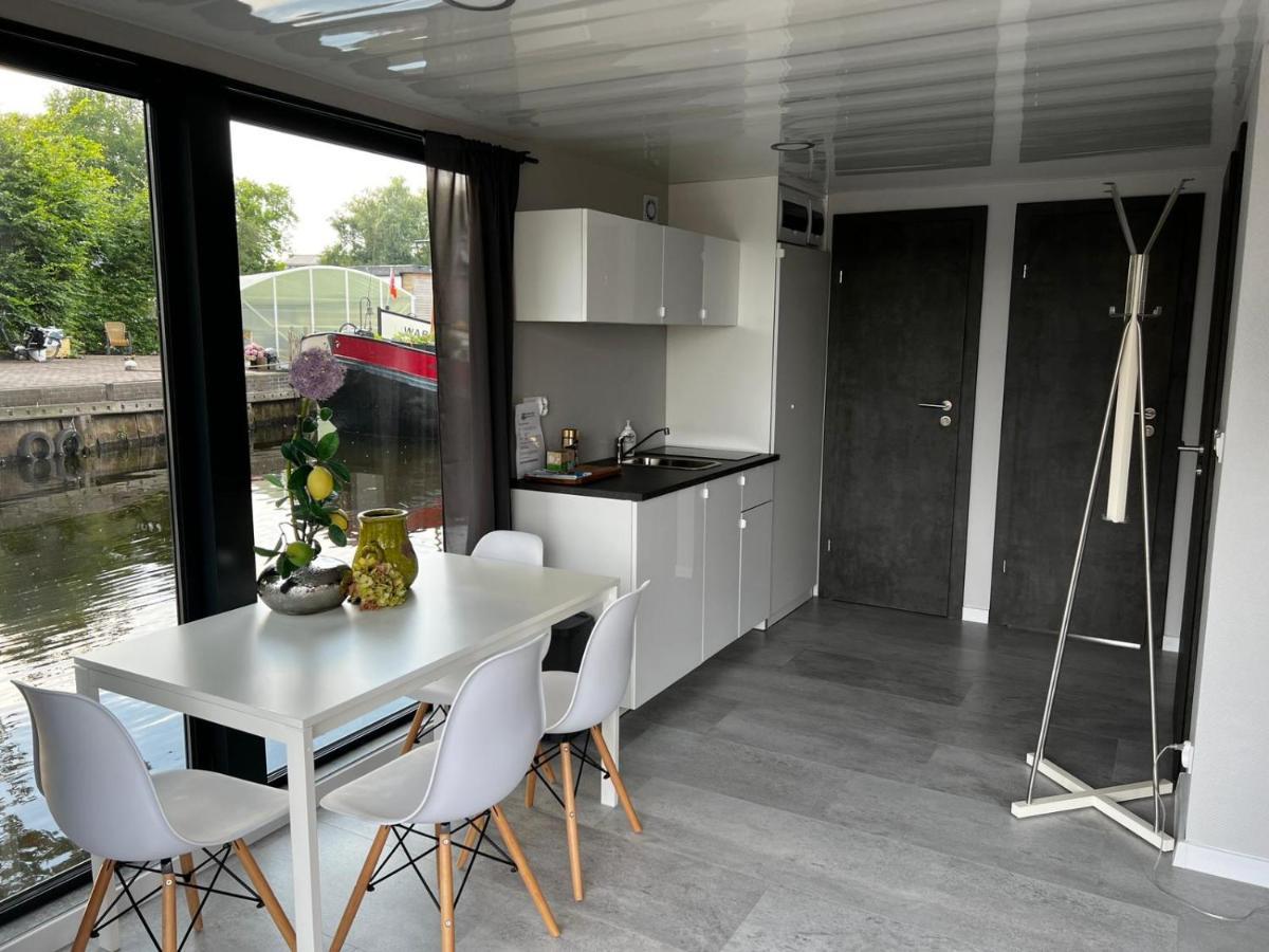 New Houseboat 2 Bedrooms 좌츠루이스 외부 사진
