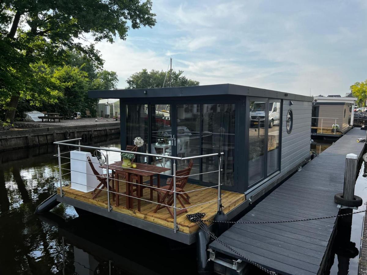 New Houseboat 2 Bedrooms 좌츠루이스 외부 사진