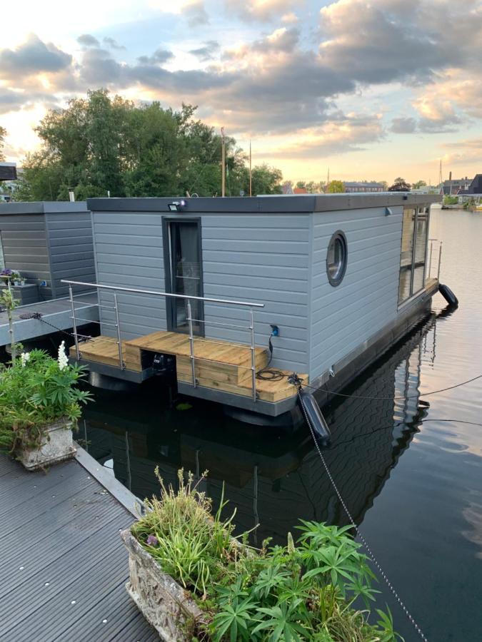 New Houseboat 2 Bedrooms 좌츠루이스 외부 사진